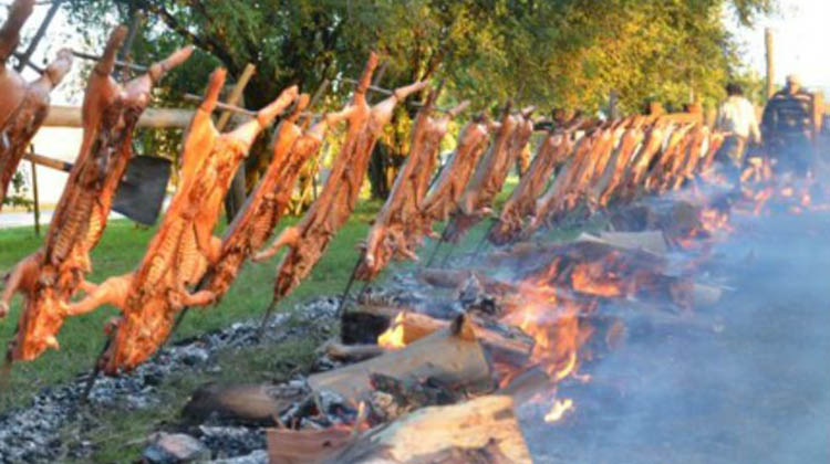 Fiesta del Lech&oacute;n en Morea