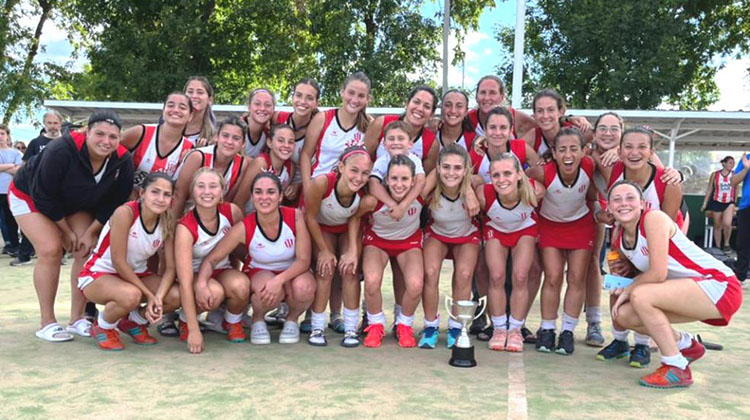 ​Atl&eacute;tico subcampe&oacute;n de Primera en Hockey