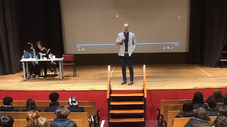 Charla en CABA