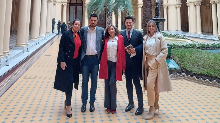 FdT Reconstrucci&oacute;n: Visita a Casa Rosada