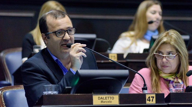 Proponen que en la provincia haya menos legisladores y votar cada cuatro a&ntilde;os