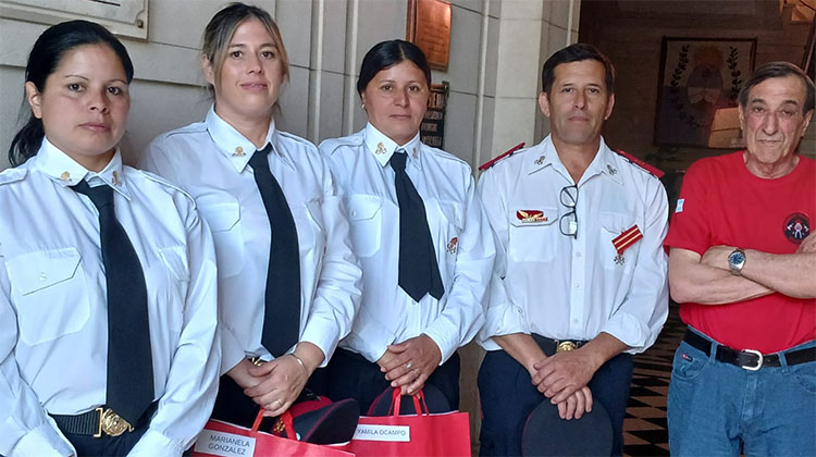 Tres Bomberas de Dudignac son "Ciudadanas Distinguidas"