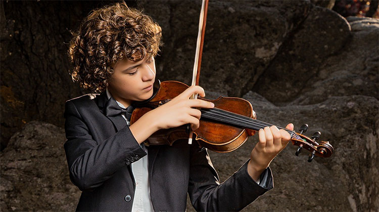 ​El violinista Marcelo R&eacute; se presentar&aacute; en el Rossini