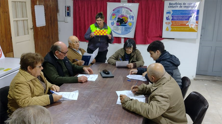 Ex&aacute;menes de conducir en Quiroga
