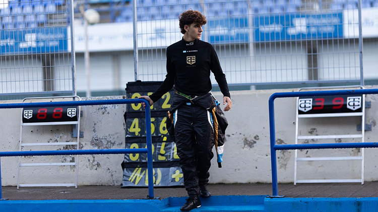 Baztarrica: &ldquo;Estoy content&iacute;simo con el debut&rdquo;