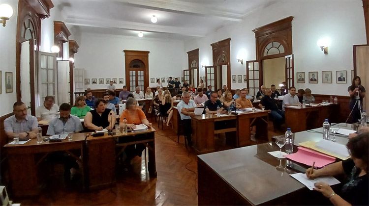 Asamblea de concejales y mayores contribuyentes: Convocatoria