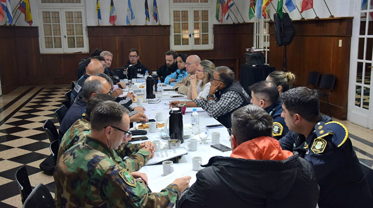 Emergencia h&iacute;drica: Gentile recibi&oacute; a autoridades provinciales