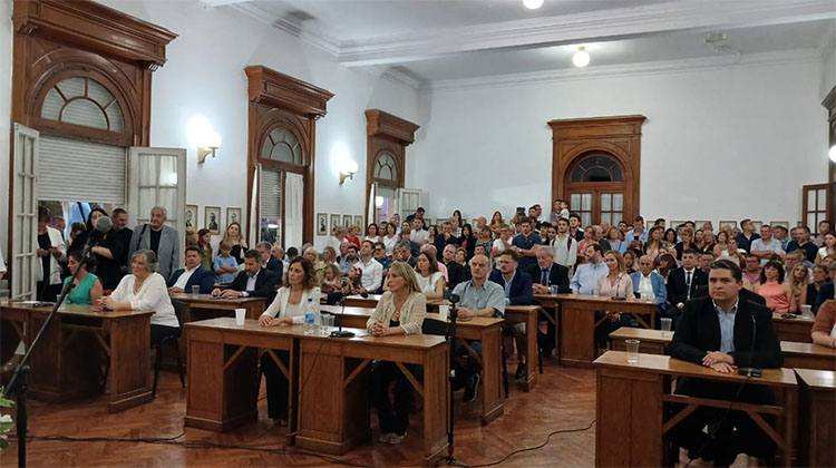 HCD: Asunci&oacute;n de Concejales Electos
