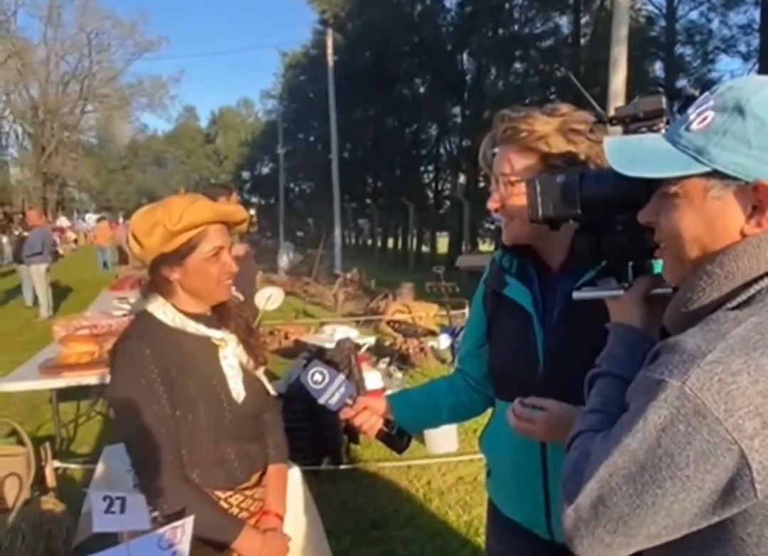 ​Rosana Zapata contin&uacute;a consolid&aacute;ndose en los concursos y cruzando continentes