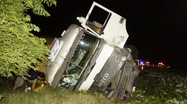 Fatal triple choque en Ruta 5 