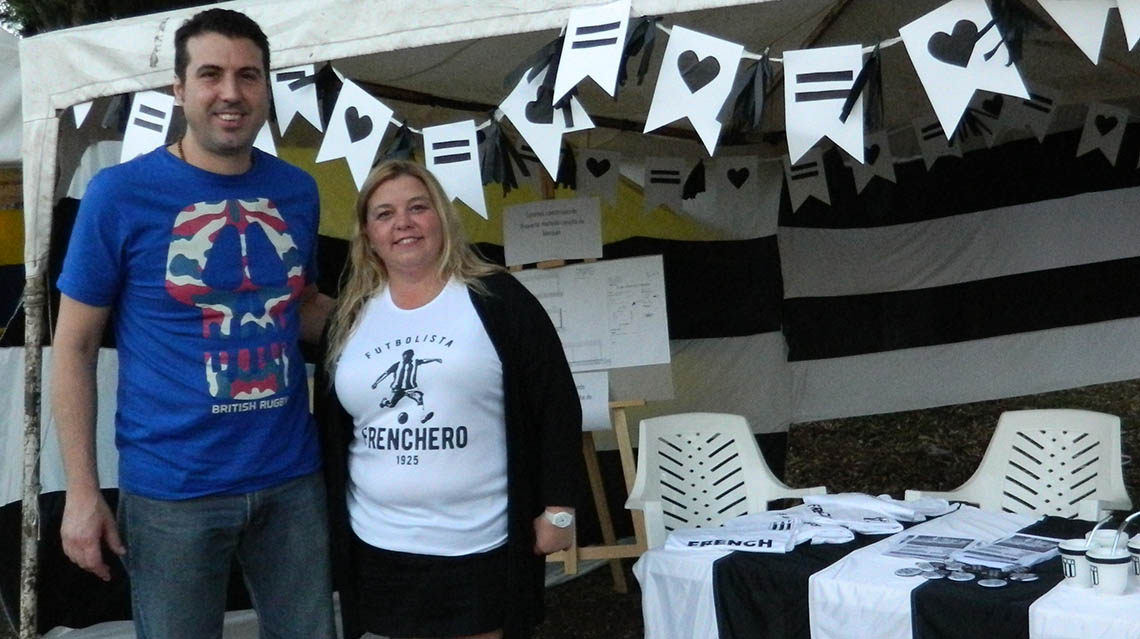 French sigue por m&aacute;s 