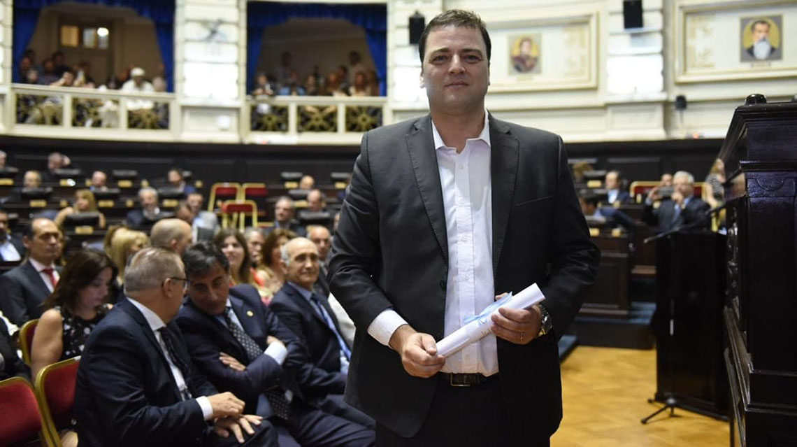 ​Barroso recibi&oacute; diploma 